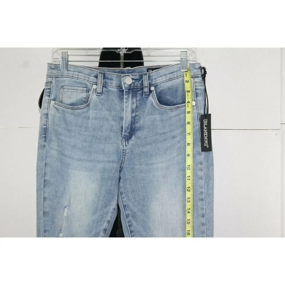 ladies BLANKNYC blue jeans size 26P - Picture 2 of 10